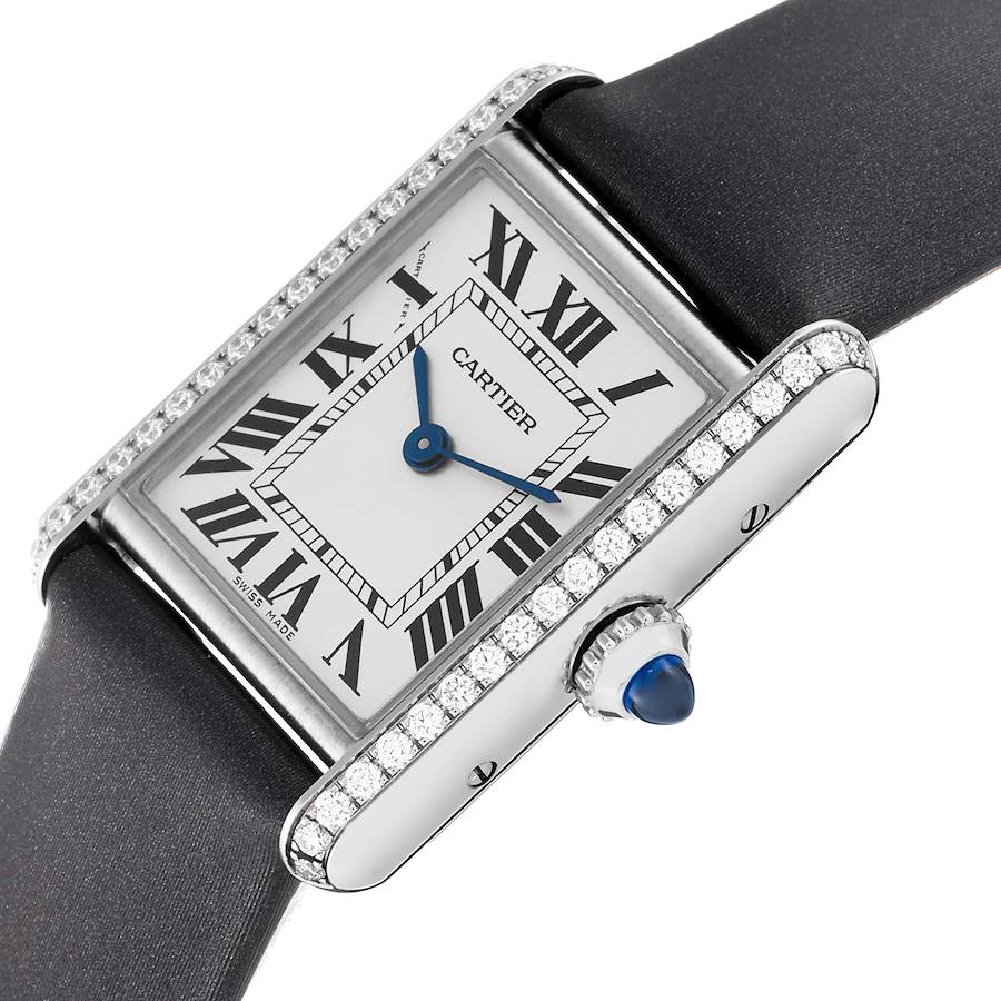 Replikaklocka för dam: Cartier Tank Must, liten modell, diamantinfattad boettring, stål, W4TA0016 — ovärderlig – Bild 5