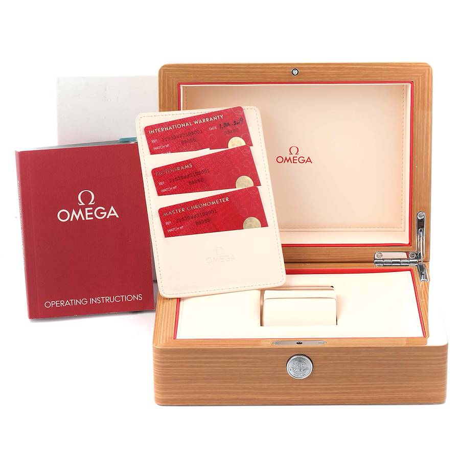 Replikaklocka för herr: Omega Seamaster Planet Ocean, stål, 215.30.44.21.03.001 — till konkurrenskraftigt pris – Bild 8