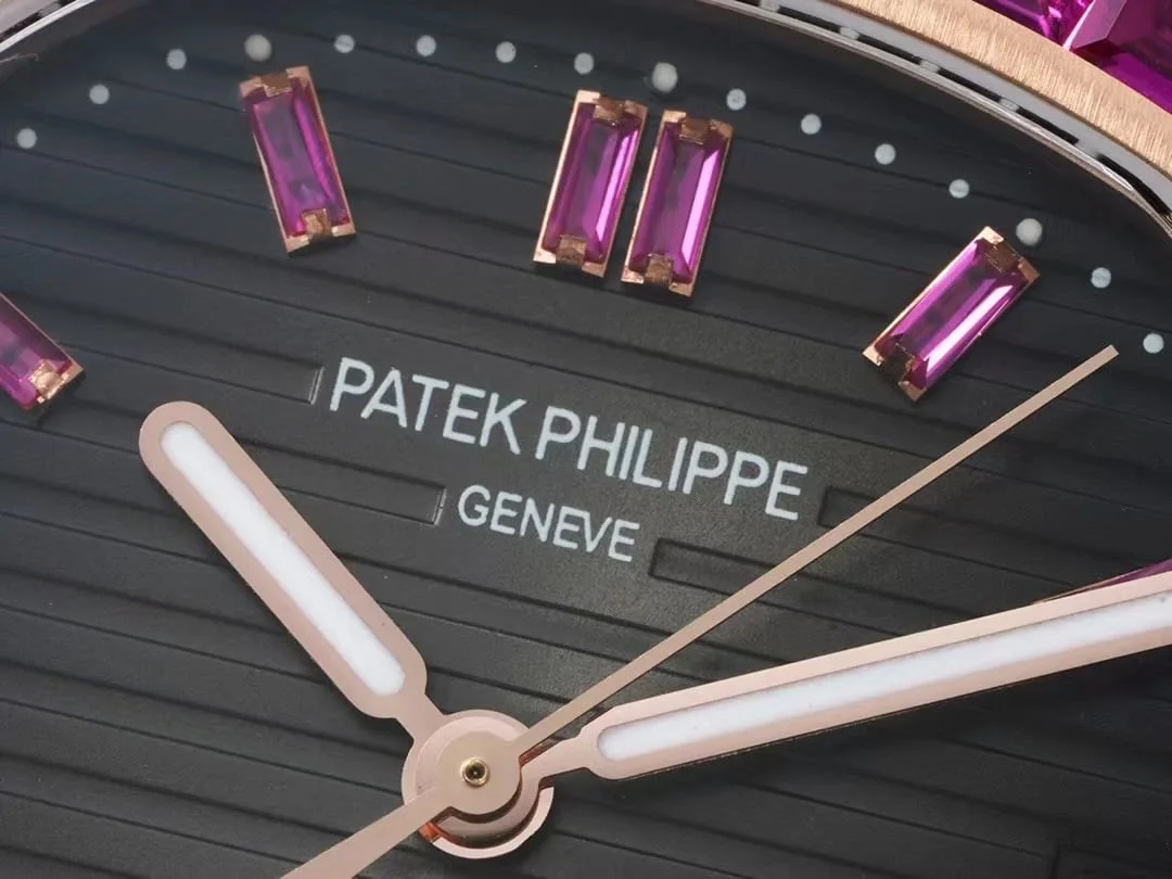Replikaklocka: Patek Philippe 40 mm, roséguld, svart urtavla, helt steninfattad — enastående – Bild 4