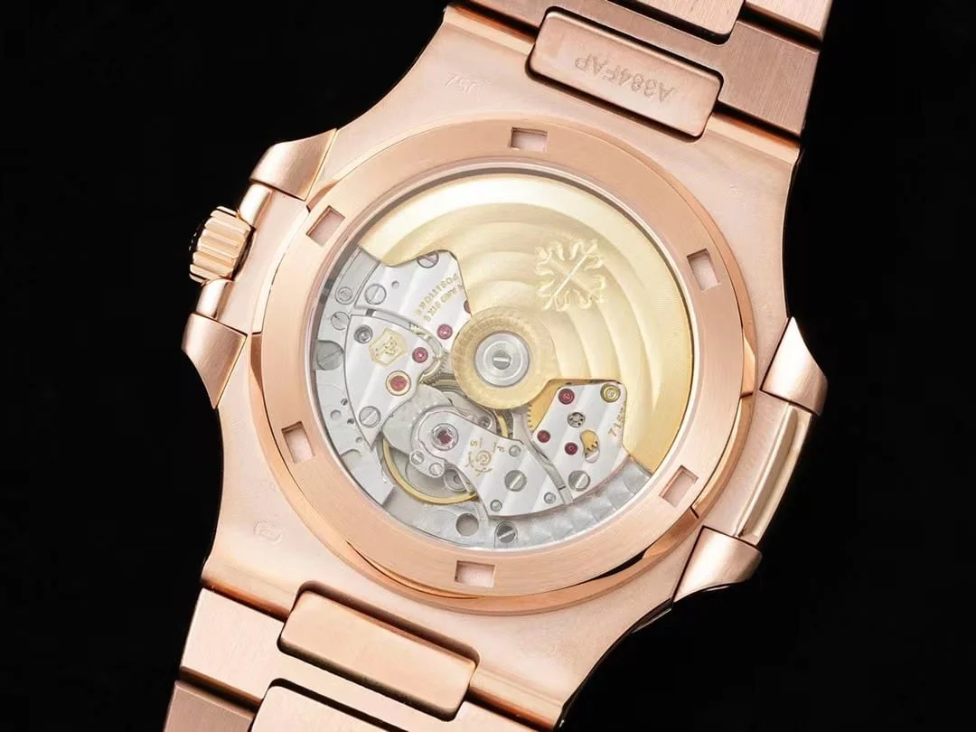 Replikaklocka: Patek Philippe 40 mm, roséguld, svart urtavla, helt steninfattad — enastående – Bild 7